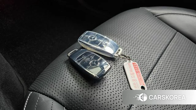 Mercedes-Benz E-Class W213 2021 Черный из Кореи, фото 6