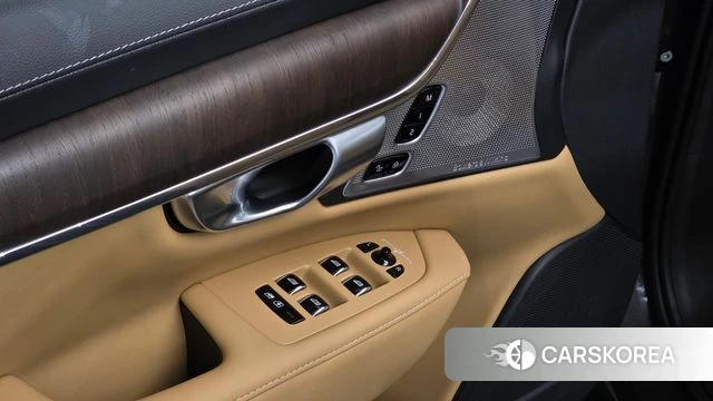 Volvo S90 2023 Серый из Кореи, фото 6