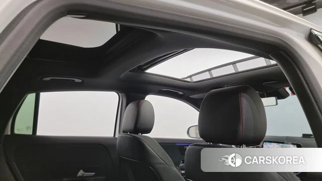 Mercedes-Benz GLA - Class H247 2023 Белый из Кореи, фото 6
