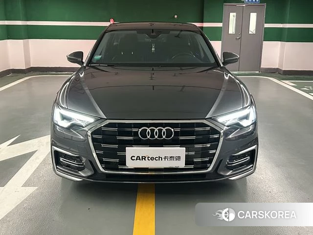 Audi A6L 2023 Темно-серый из Китая, фото 6