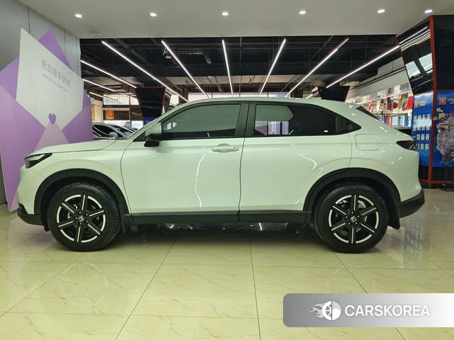 Honda Vezel 2024 Белый из Китая, фото 6