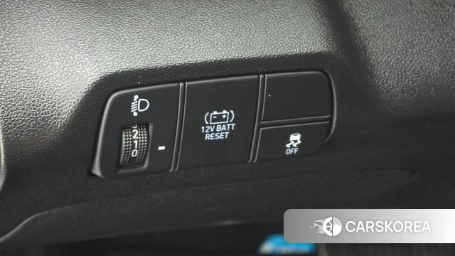 Hyundai The New Avante Hybrid (CN7) 2023 Белый из Кореи, фото 6