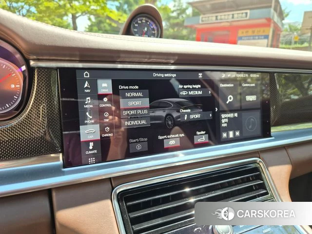 Porsche Panamera (971) 2019 Темно-зеленый из Кореи, фото 6