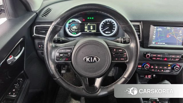 Kia Niro 2019 Белый из Кореи, фото 6