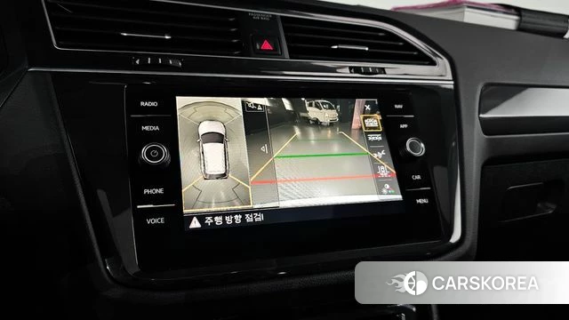 Volkswagen Tiguan second Generation 2019 Белый из Кореи, фото 6