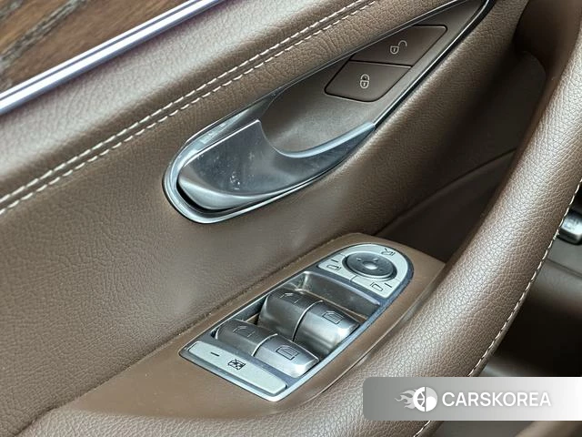 Mercedes-Benz E-Class 2023 Черный из Китая, фото 6