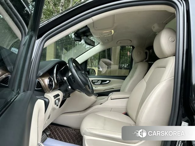 Mercedes-Benz V-Class 2022 Черный из Китая, фото 6