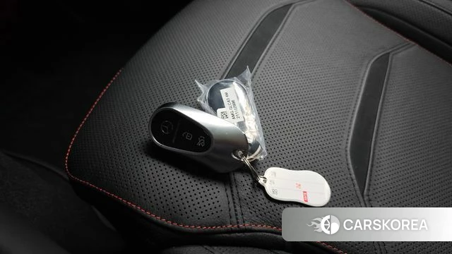 Mercedes-Benz GLC-Class X254 2025 Белый из Кореи, фото 6