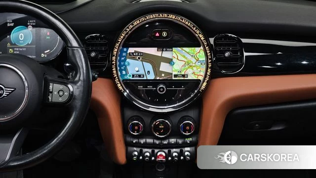 Mini Cooper S Convertible 2022 Жемчужный цвет из Кореи, фото 6