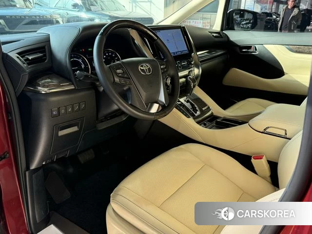 Toyota Alphard 2022 Красный из Китая, фото 6