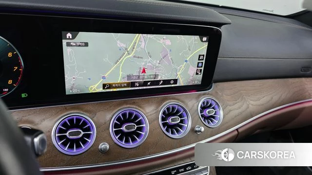 Mercedes-Benz E-Class W213 2021 Белый из Кореи, фото 6