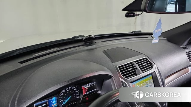 Ford Explorer 2018 Белый из Кореи, фото 6