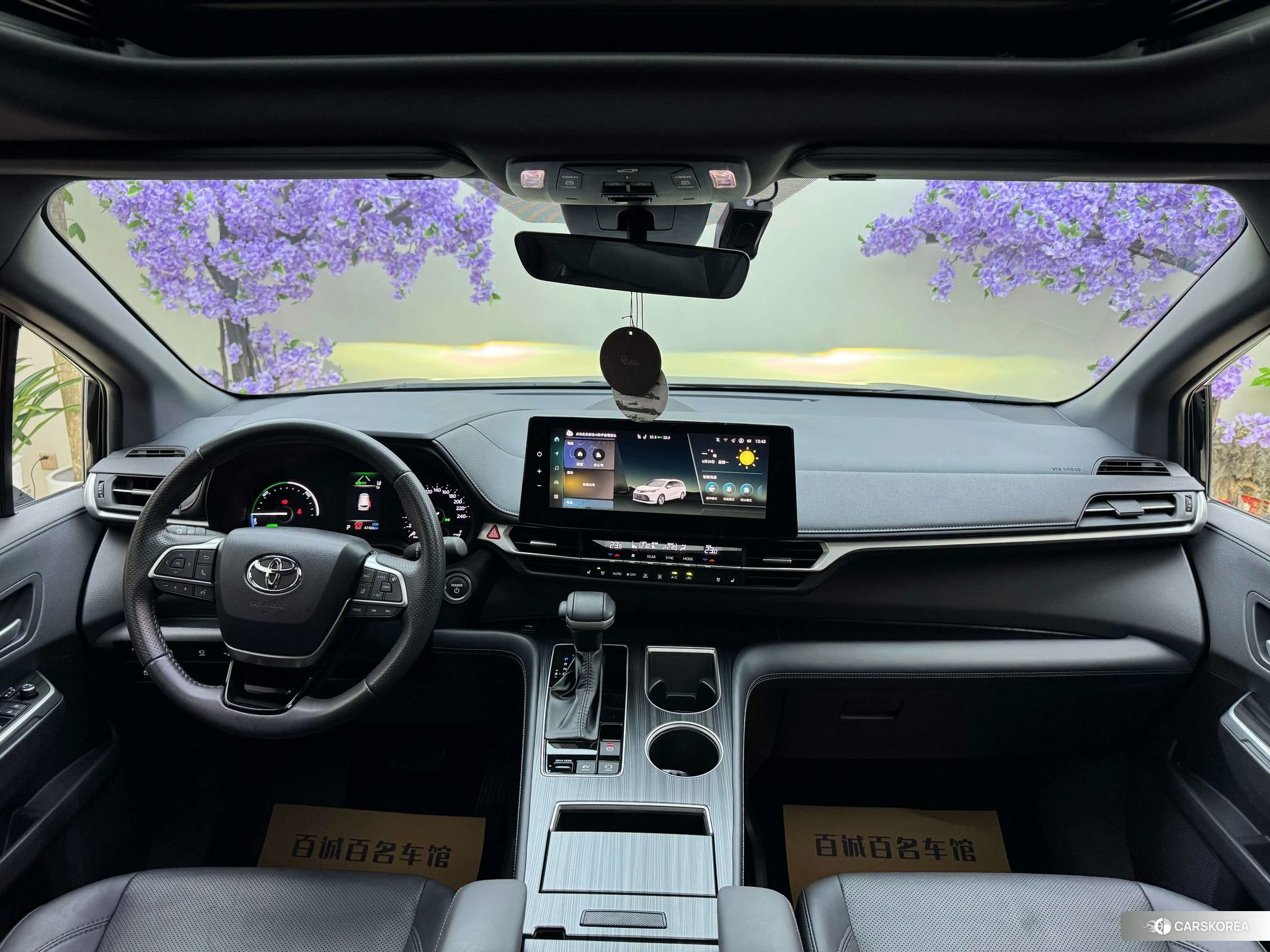 Toyota Sienna 2024 Черный из Китая, фото 6