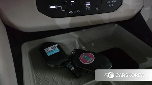 Kia The New Carnival 4th Generation 2024 Серебристо-серый из Кореи, фото 6