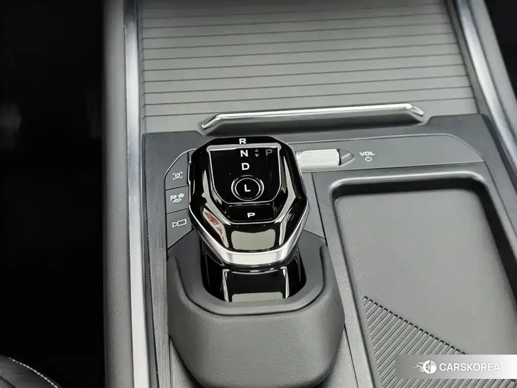 Ford Edge 2025 Черный из Китая, фото 6