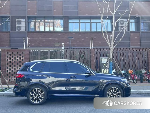 BMW X5 2021 Черный из Китая, фото 6