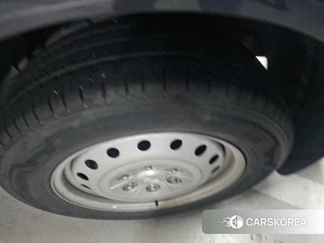 Hyundai Staria 2022 Серый из Кореи, фото 6