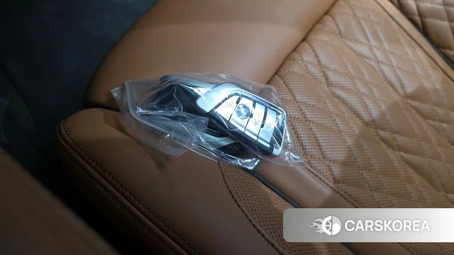 BMW 7 Series (G11) 2021 Черный из Кореи, фото 6