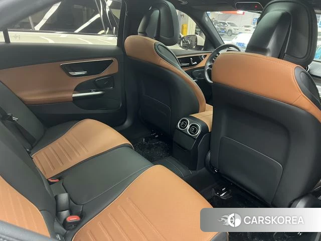 Mercedes-Benz C-class 2023 Белый из Китая, фото 6