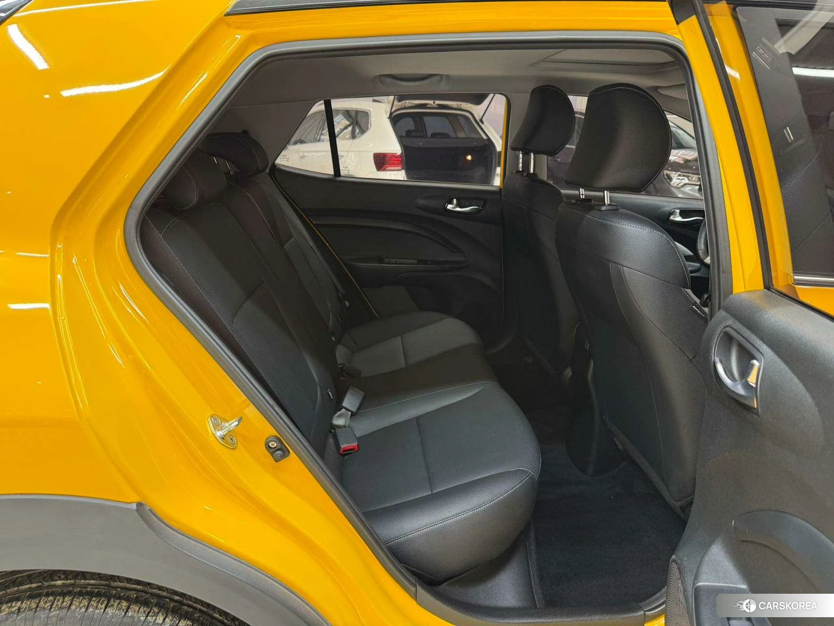 Kia KX1 2021 Желтый из Китая, фото 6