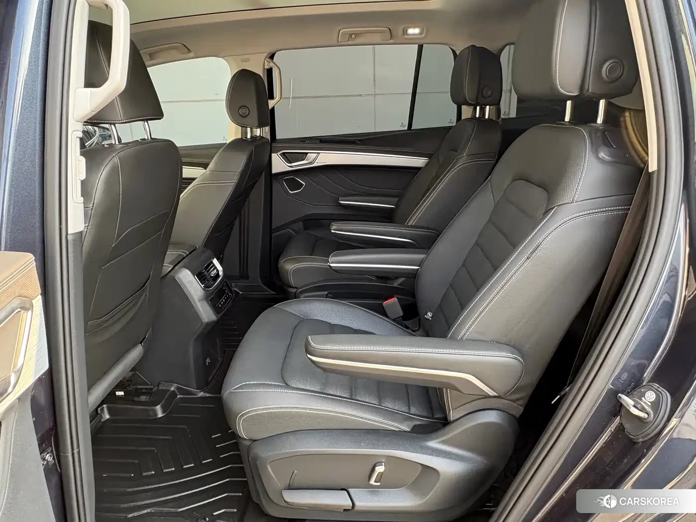 Volkswagen Talagon 2023 Синий из Китая, фото 6