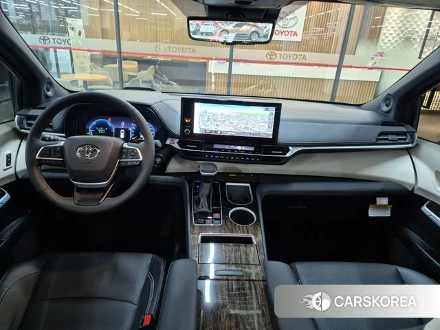 Toyota Sienna 4th Generation 2025 Серый из Кореи, фото 6