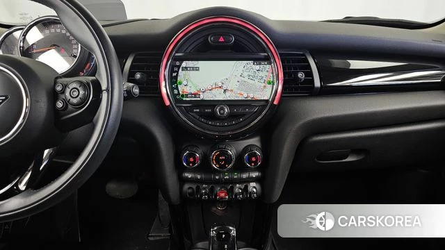 Mini Cooper 2019 Жемчужный цвет из Кореи, фото 6