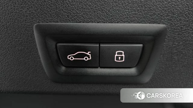 BMW XM (G09) 2023 Зеленый из Кореи, фото 6