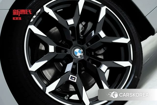 BMW 4 series 2025 Серебристо-серый из Китая, фото 6