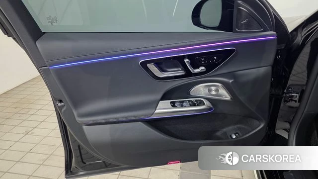 Mercedes-Benz E-Class W214 2025 Черный из Кореи, фото 6