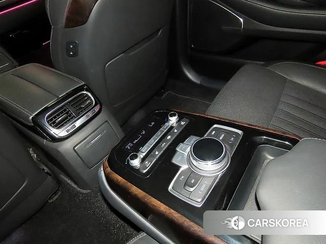 Genesis G90 2019 Черный из Кореи, фото 6