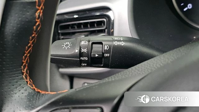 Kia Stonic 2018 Красный из Кореи, фото 6