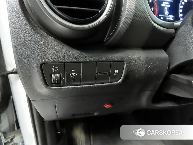 Hyundai Kona 2019 Белый из Кореи, фото 6