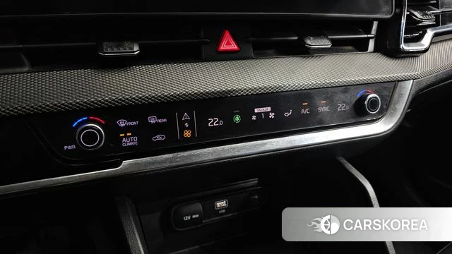 Kia Sportage 5th Generation 2022 Белый из Кореи, фото 6