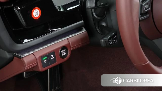 Porsche Panamera (976) 2025 Серебристо-серый из Кореи, фото 6