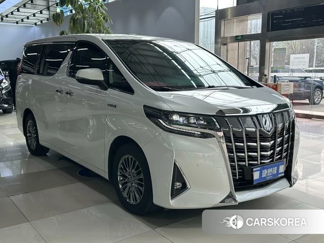 Toyota Alphard 2021 Белый из Китая, фото 6