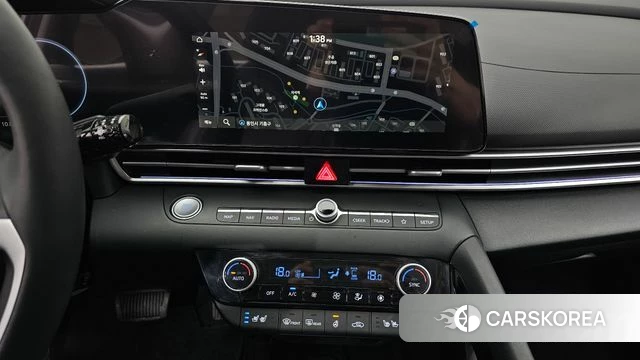 Hyundai The New Avante (CN7) 2024 Белый из Кореи, фото 6