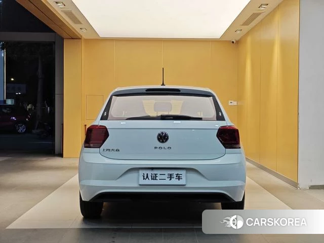 Volkswagen Polo 2023 Белый из Китая, фото 6