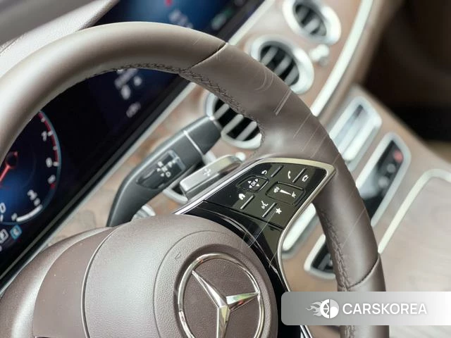 Mercedes-Benz E-Class 2021 Черный из Китая, фото 6