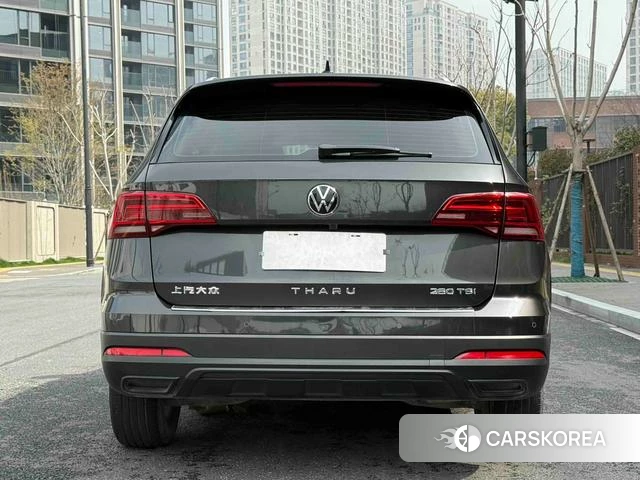 Volkswagen Tharu 2021 Темно-серый из Китая, фото 6