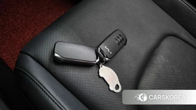 Kia Sportage 5th Generation Hybrid 2022 Серый из Кореи, фото 6