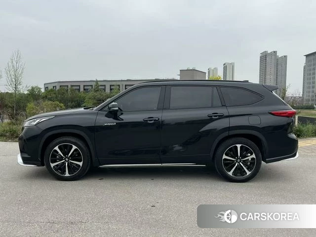 Toyota Crown 2022 Черный из Китая, фото 6