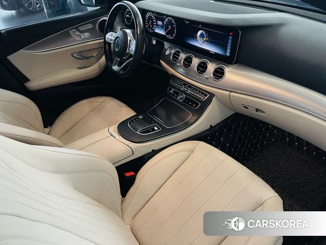 Mercedes-Benz E-Class 2020 Темно-серый из Китая, фото 6