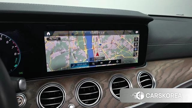 Mercedes-Benz E-Class W213 2021 Серый из Кореи, фото 6