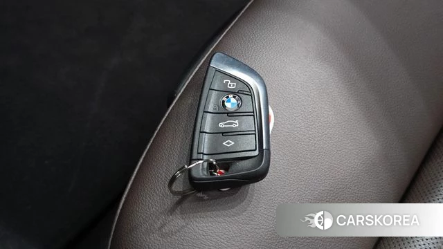 BMW i4 2022 Черный из Кореи, фото 6