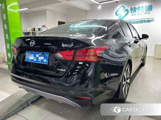 Nissan Altima 2021 Черный из Китая, фото 6