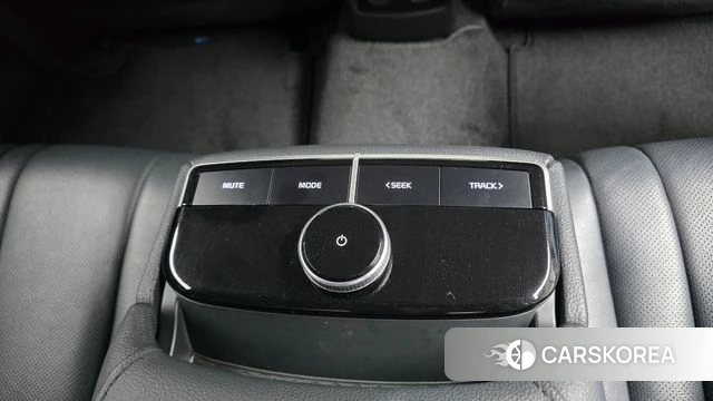 Kia K8 Hybrid 2022 Белый из Кореи, фото 6