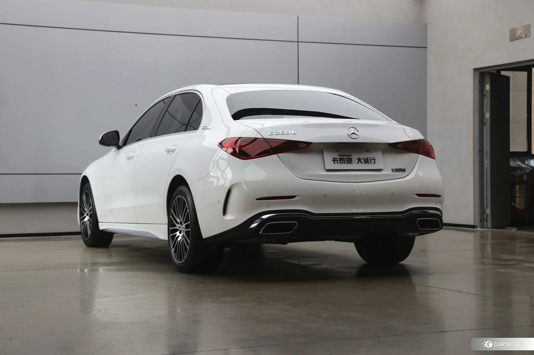 Mercedes-Benz C-class 2024 Белый из Китая, фото 6