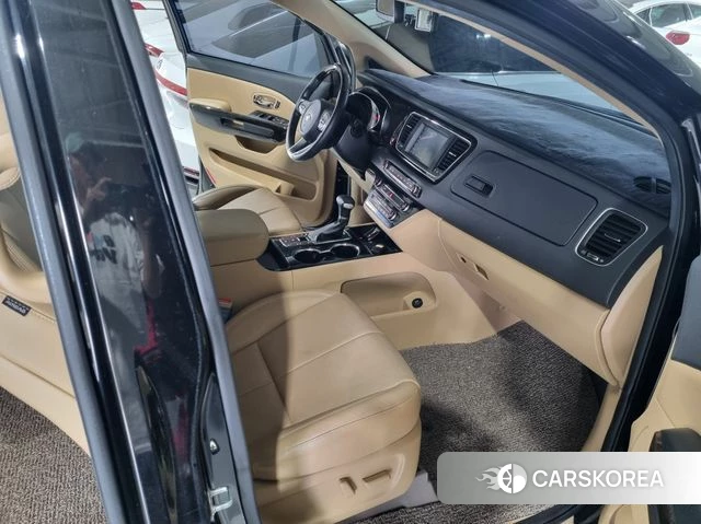 Kia The New Carnival 2020 Черный из Кореи, фото 6