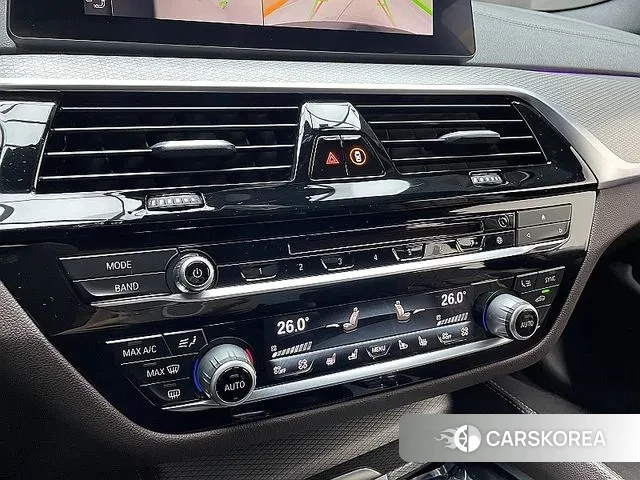 BMW 5 Series (G30) 2019 Черный из Кореи, фото 6